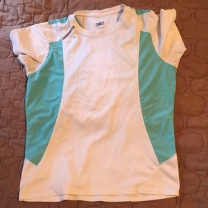 Women’s Nike short sleeve. Dry fit. Size M.